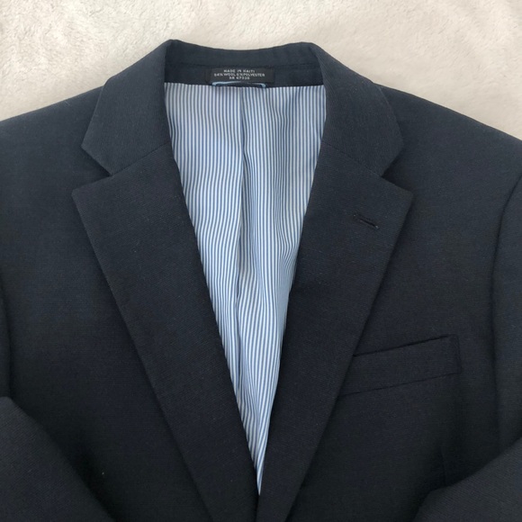 Navy Tommy Hilfiger jacket size 38S - Picture 5 of 5